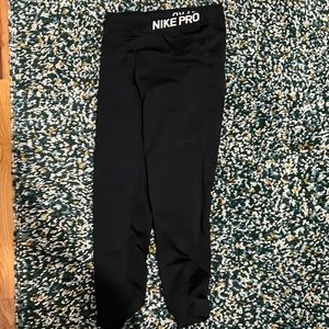 Nike Pro Women’s leggings Size Small